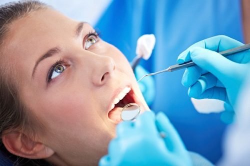 Chảy máu chân răng nên uống thuốc gì để điều trị? 3 Chảy máu chân răng nên uống thuốc gì để điều trị? 3